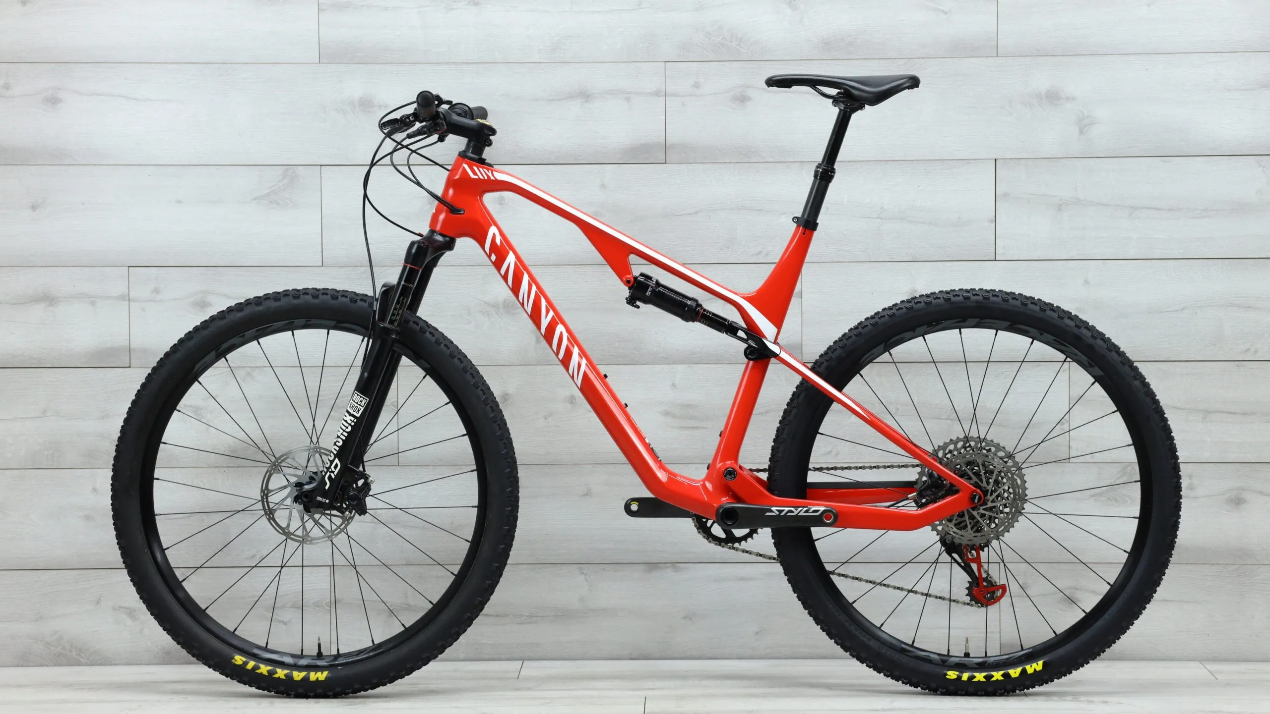 2020 Canyon Lux CF SL 8.0  Mountain Bike - X-Large