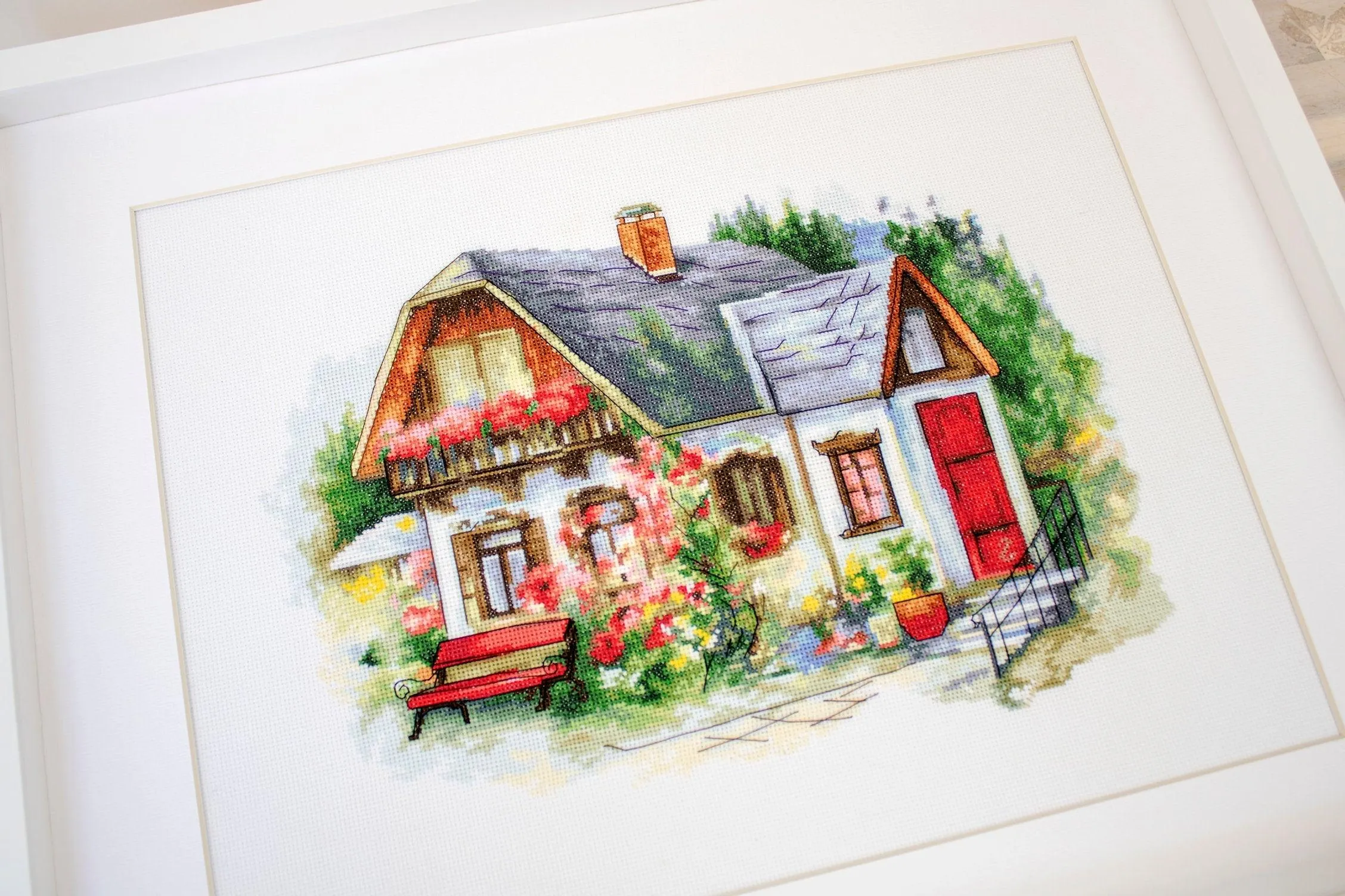 Cross Stitch Kit Luca-S - Beautiful Country House, BU4005